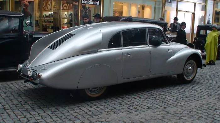 Tatra 87 – foto 3